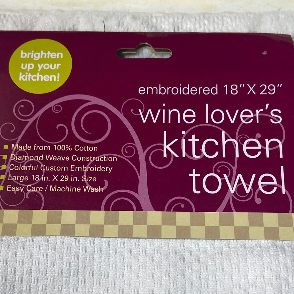 Wine Lover's Kitchen Set - Black and White